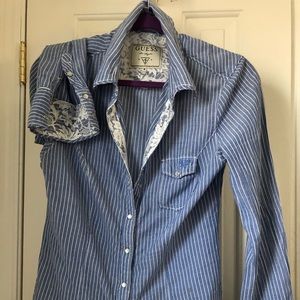 Ladies M Guess Striped Fitted Buttondown
